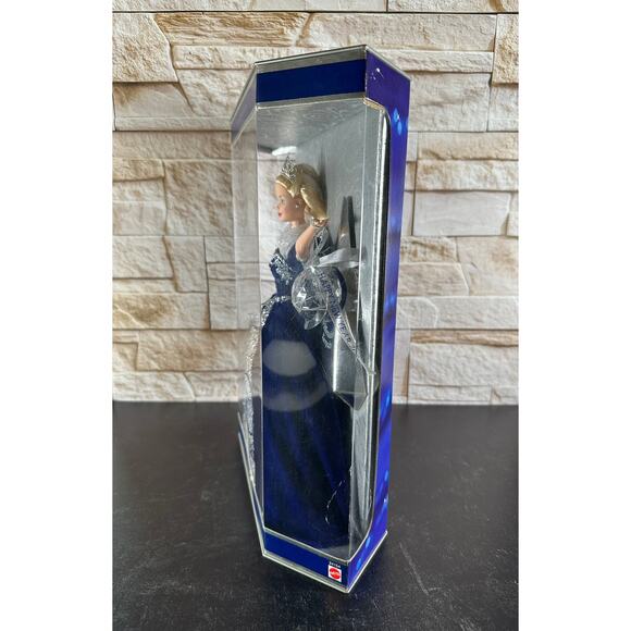 Millennium Princess Barbie - Special Millennium Edition 1999 #24154 (NRFB) - Picture 2 of 6